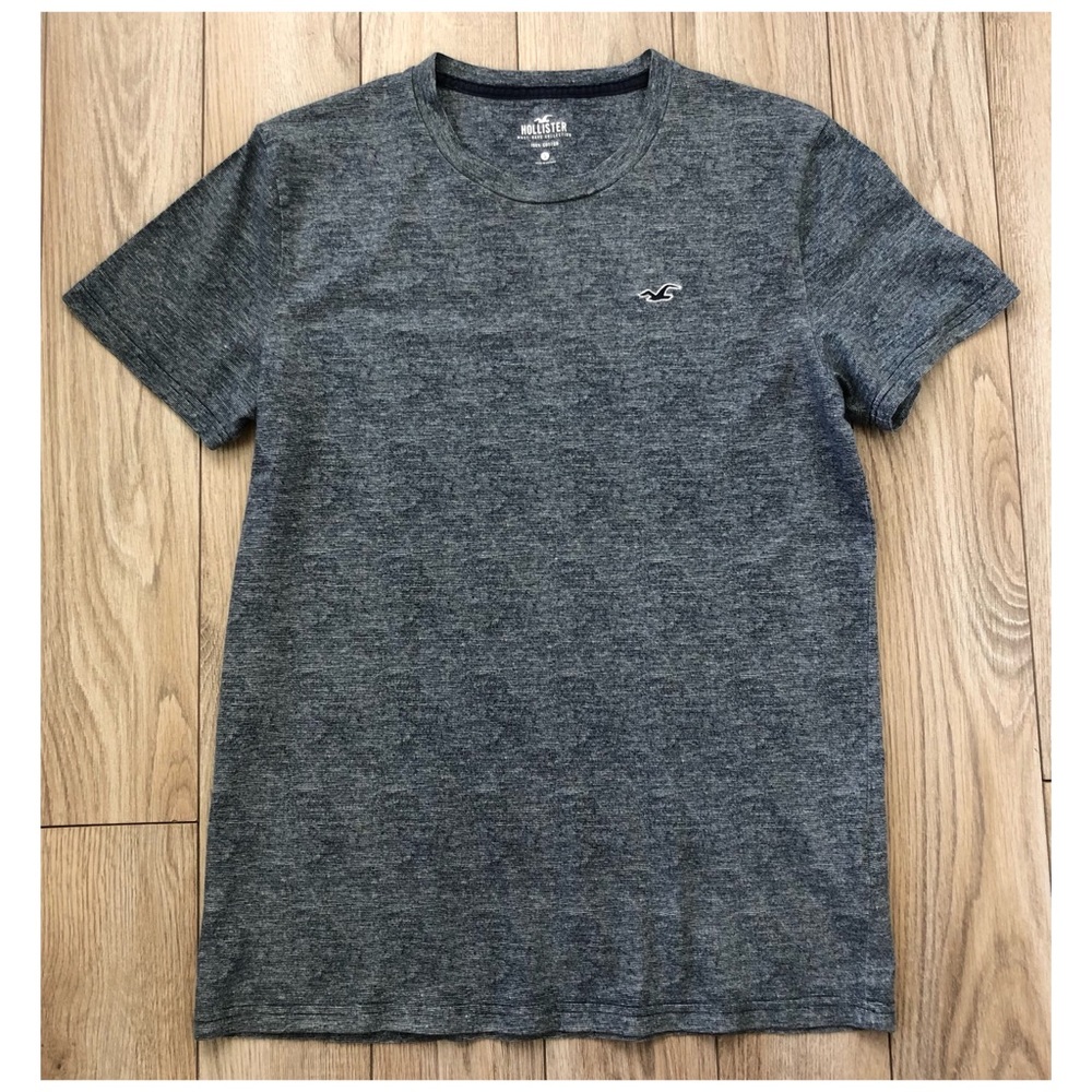 Hollister ♥️ Crew Neck Shirt